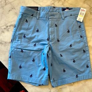 Vineyard Vines mens shorts. NWT, size 30